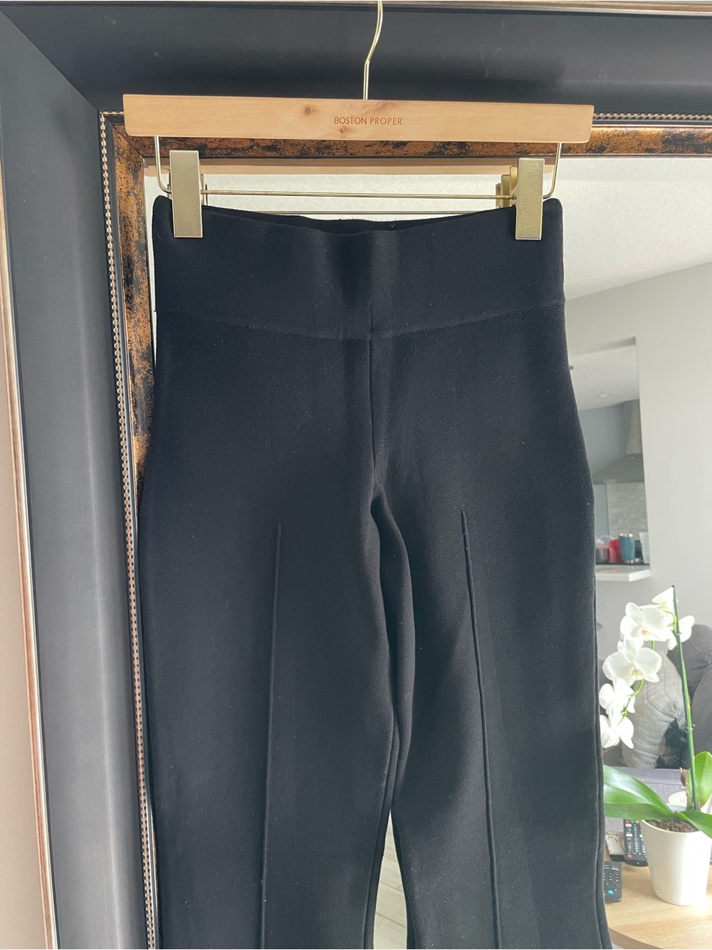 J.Crew Women’s XS Black High Rise Flare Stretch Ponte Pants - Picture 4 of 6